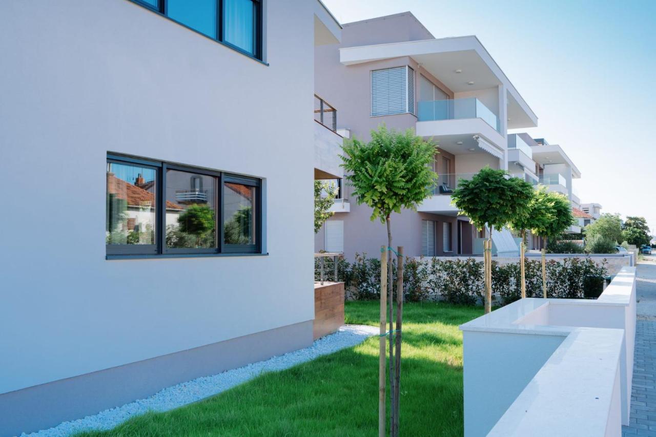 Lena Luxury Apartments ซาดาร์ ภายนอก รูปภาพ