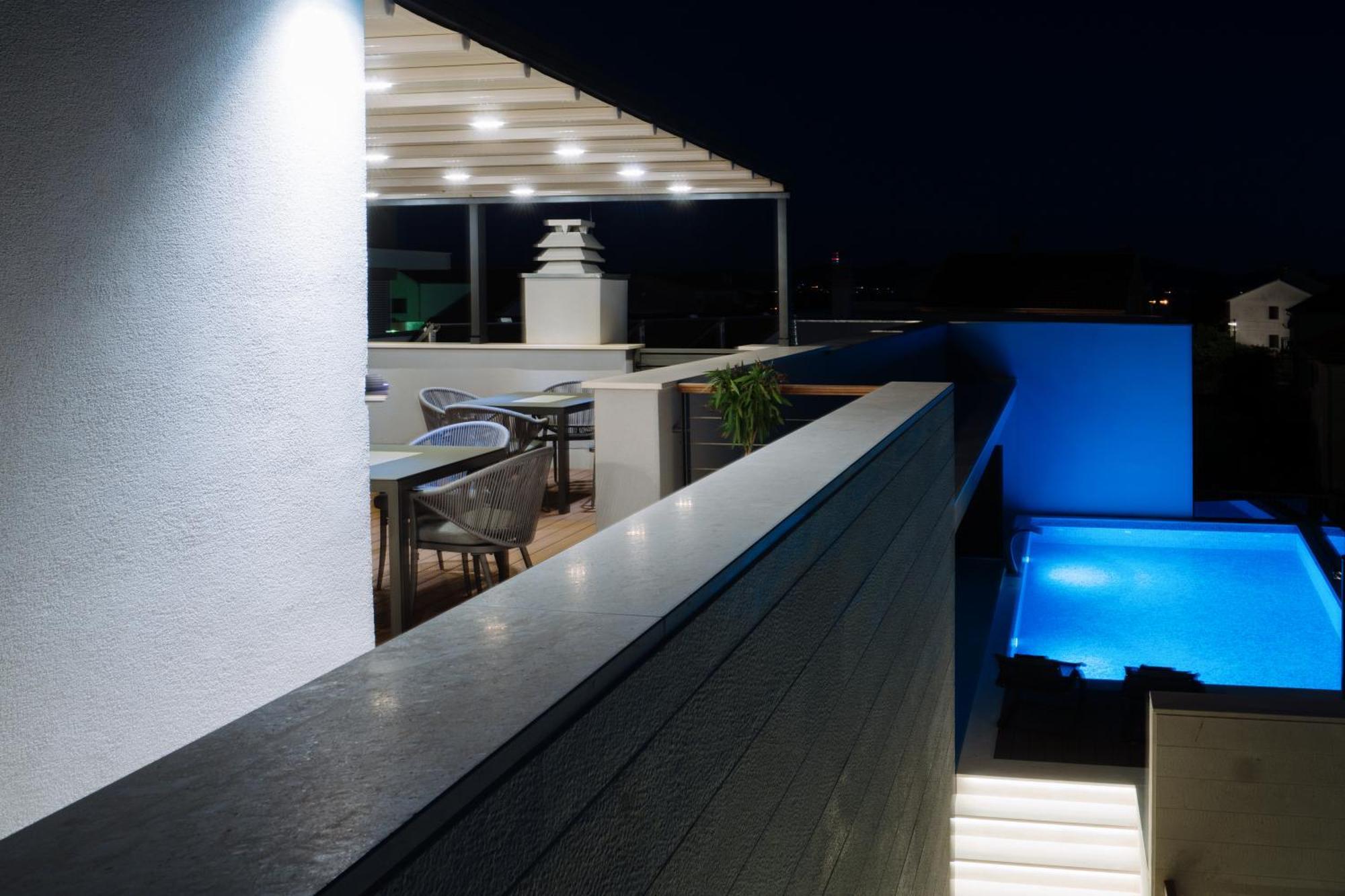 Lena Luxury Apartments ซาดาร์ ภายนอก รูปภาพ