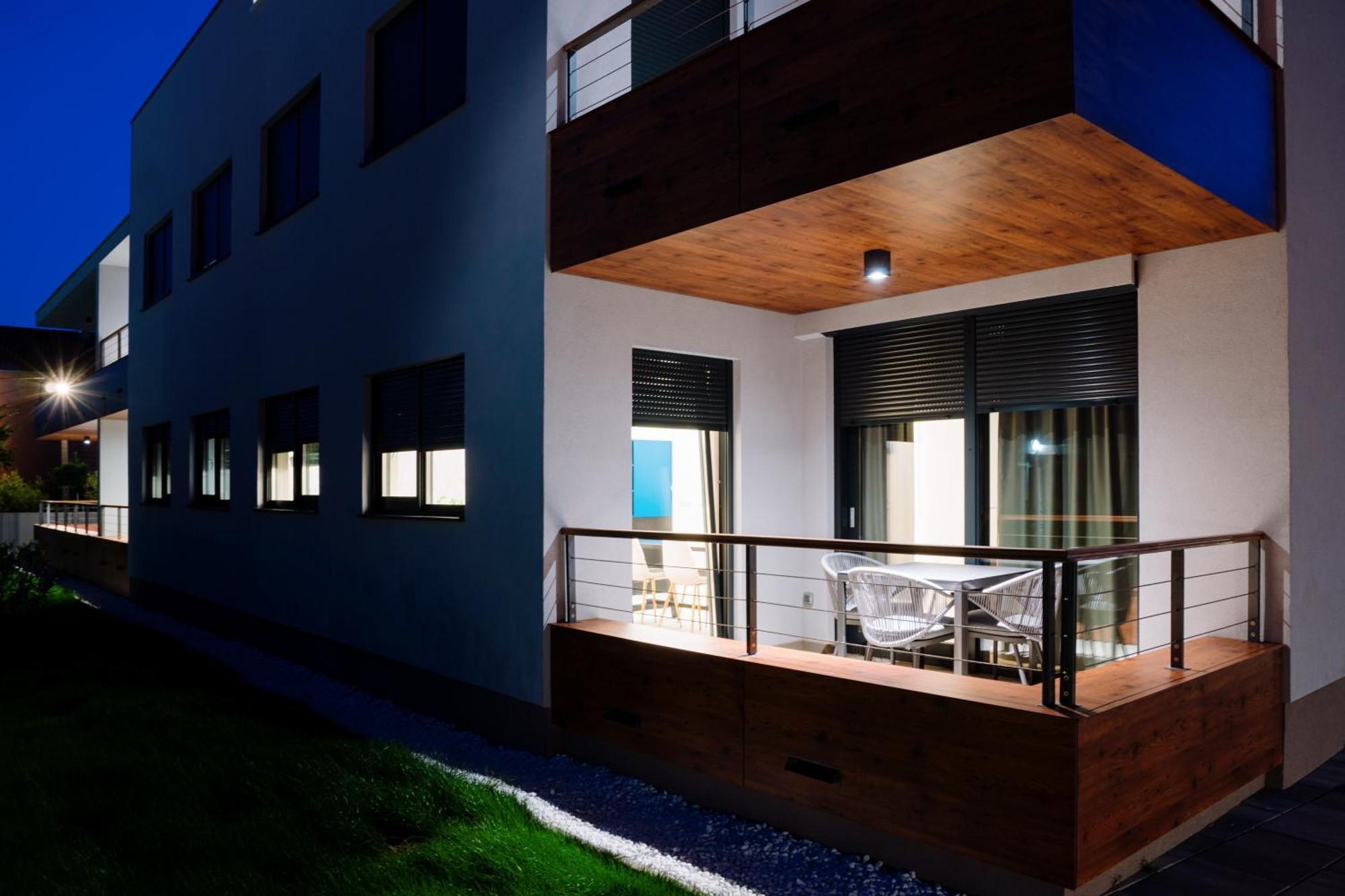 Lena Luxury Apartments ซาดาร์ ภายนอก รูปภาพ
