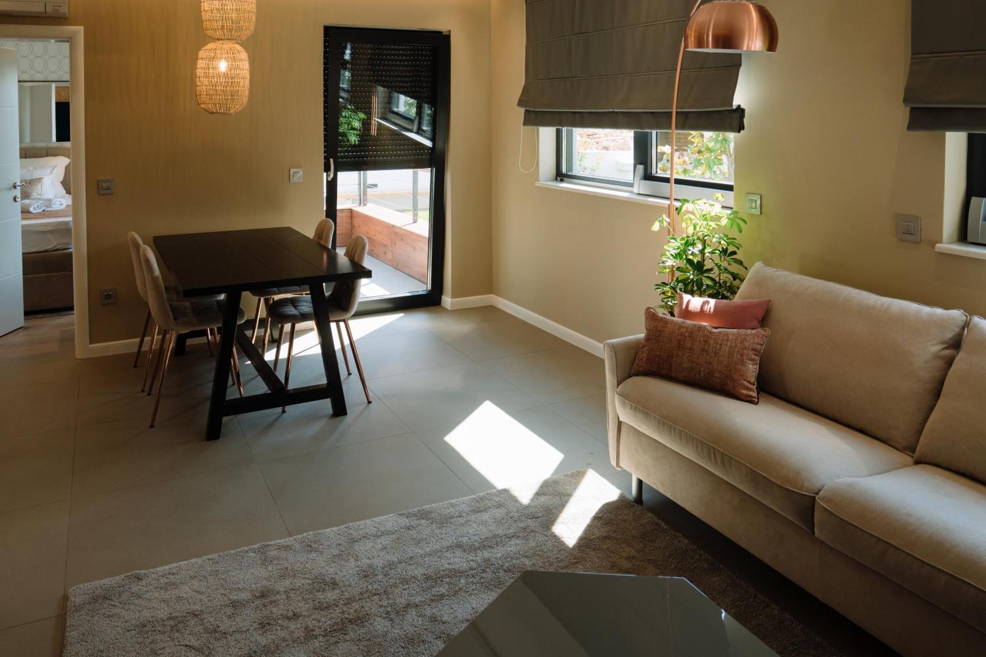 Lena Luxury Apartments ซาดาร์ ภายนอก รูปภาพ