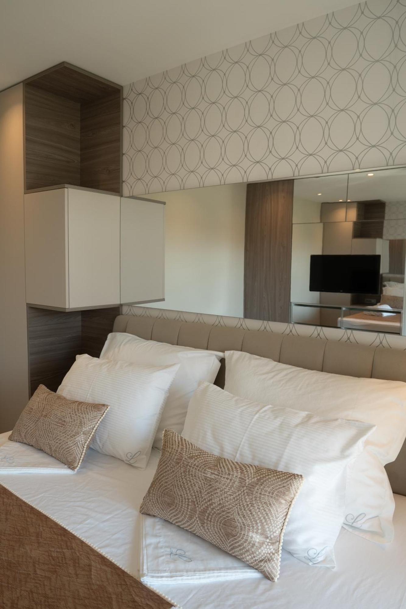 Lena Luxury Apartments ซาดาร์ ภายนอก รูปภาพ